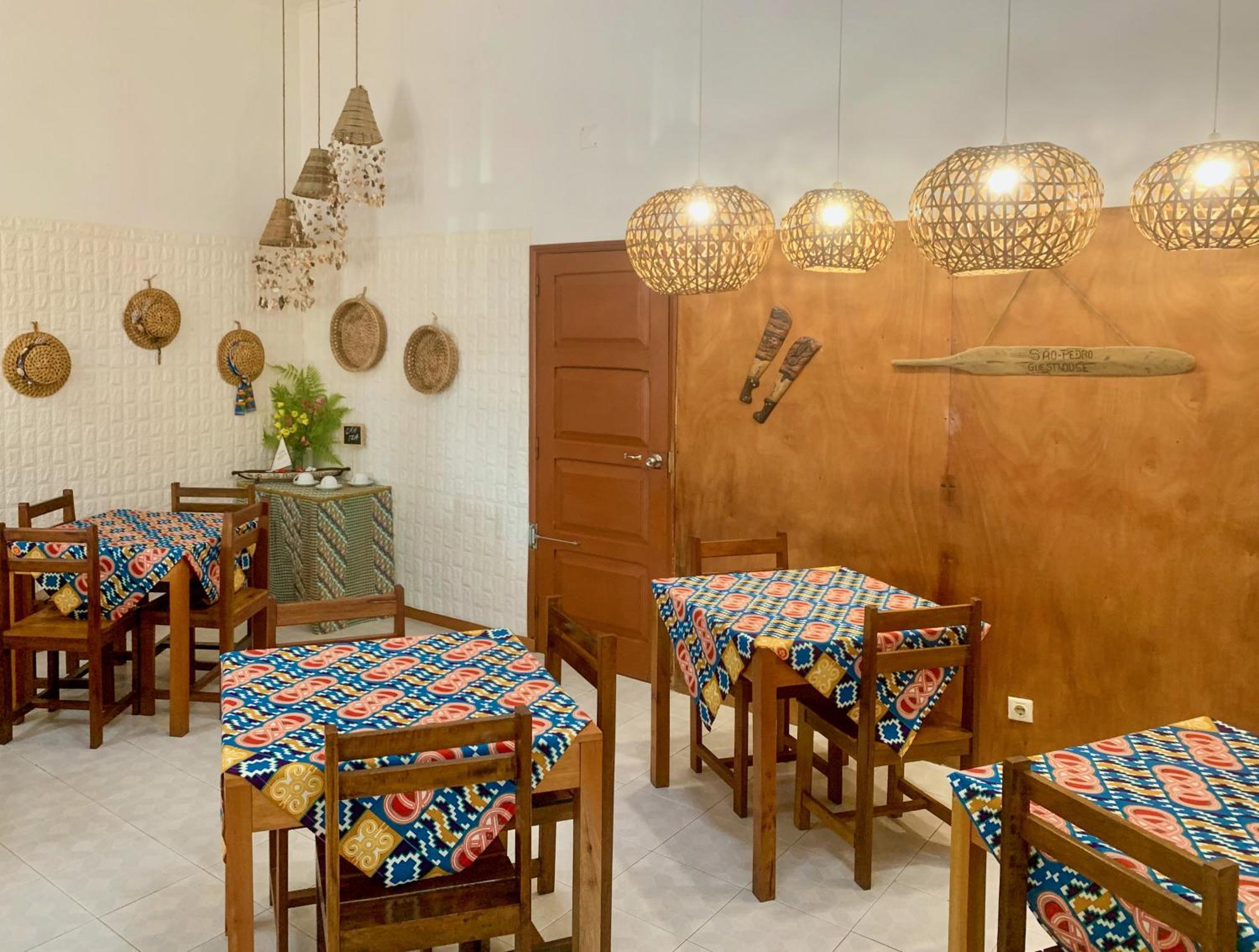 Sao Pedro Guesthouse Сан-Томе Экстерьер фото