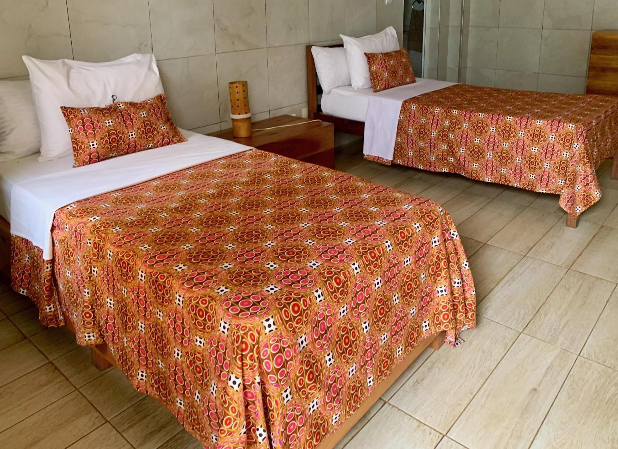 Sao Pedro Guesthouse Сан-Томе Экстерьер фото